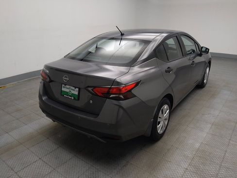 Used 2025 Nissan Versa S w/ Trunk Package image 9