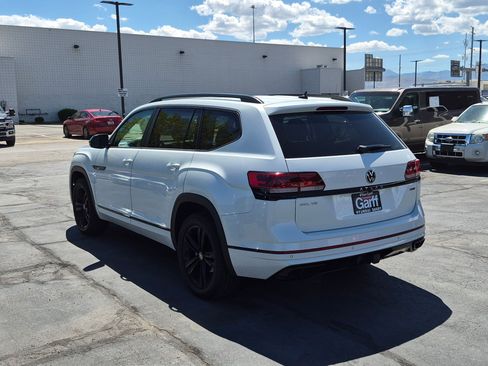 Used 2022 Volkswagen Atlas SEL R-Line AWD/4WD image 8