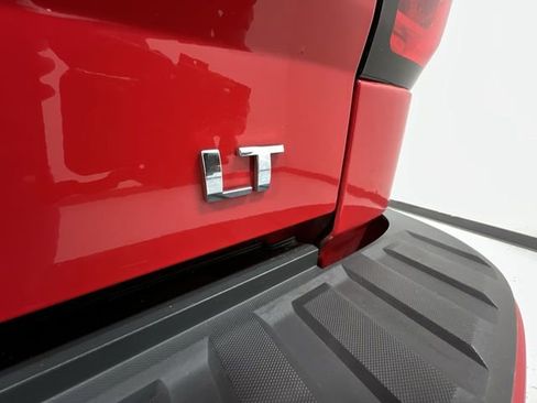 Used 2018 Chevrolet Silverado 1500 LT w/ All Star Edition AWD/4WD image 27