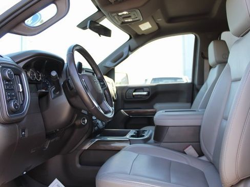 Used 2019 Chevrolet Silverado 1500 RST AWD/4WD image 12