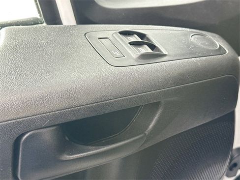 Used 2023 RAM ProMaster 2500 image 21