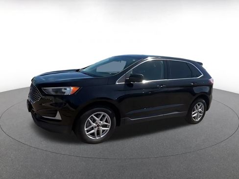 Used 2023 Ford Edge SEL AWD/4WD image 8