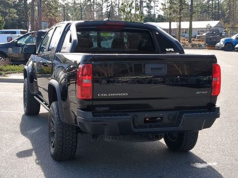 Used 2021 Chevrolet Colorado ZR2 w/ ZR2 Midnight Special Edition image 7