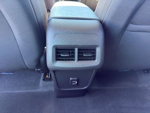 Used 2024 Chevrolet Equinox LT w/ LPO, Floor Liner Package AWD/4WD image 29