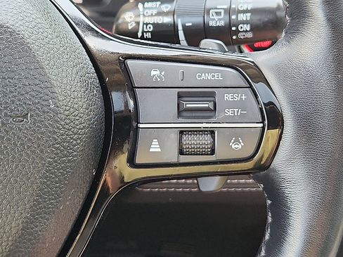 Used 2024 Honda Pilot Elite image 23