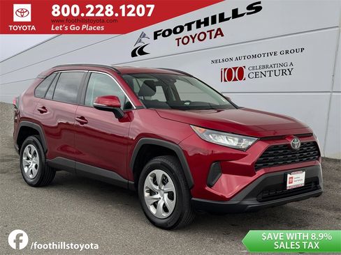 Certified 2021 Toyota RAV4 LE image 1