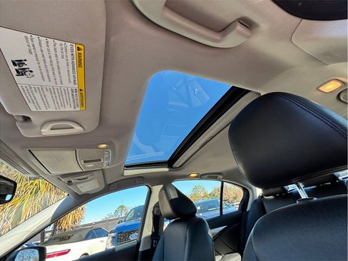 Used 2015 INFINITI Q50 Premium w/ Navigation Package image 33