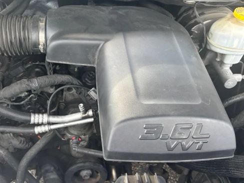 Used 2017 RAM 1500 Express RWD image 30