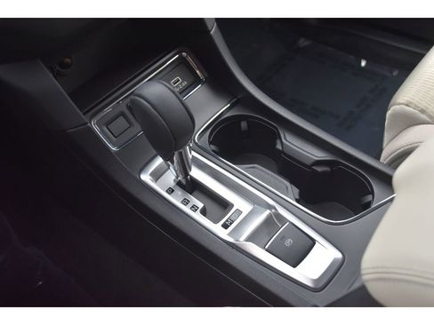 Certified 2023 Subaru Ascent Premium w/ Convenience Package image 35