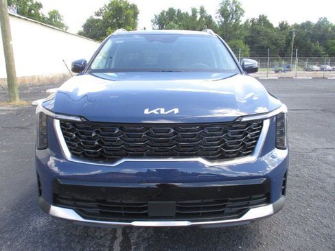 New 2025 Kia Sorento S w/ Panoramic Sunroof Package image 8