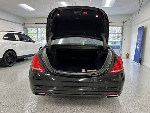Used 2014 Mercedes-Benz S 550 Sedan image 21