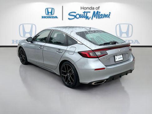 Used 2023 Honda Civic Sport Touring image 5