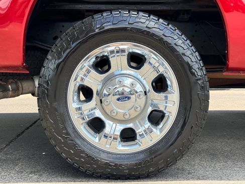Used 2015 Ford F250 Lariat w/ Lariat Ultimate Package AWD/4WD image 13