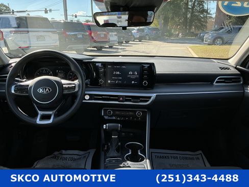 Used 2021 Kia K5 LXS image 15