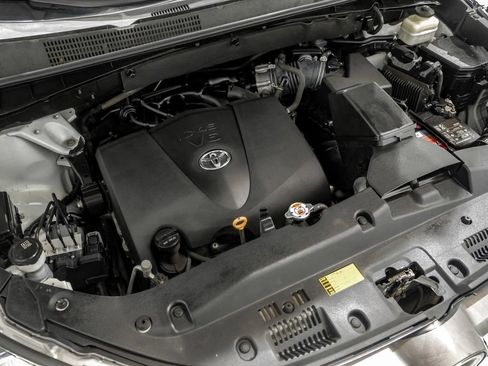 Used 2018 Toyota Highlander XLE FWD image 56