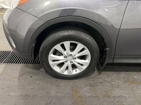 Used 2014 Toyota RAV4 Limited AWD/4WD image 9