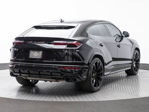 Used 2022 Lamborghini Urus AWD/4WD image 21