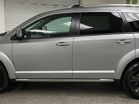 Used 2018 Dodge Journey Crossroad image 8