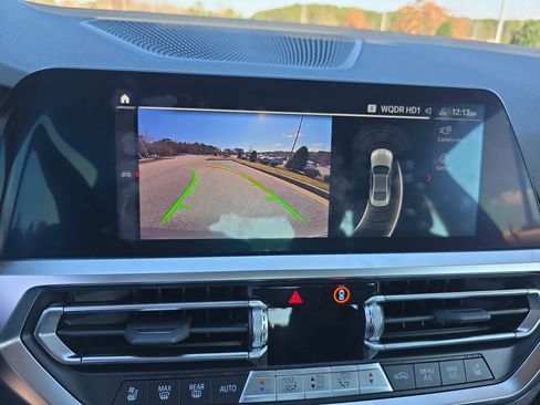 Used 2022 BMW M4 Coupe image 23