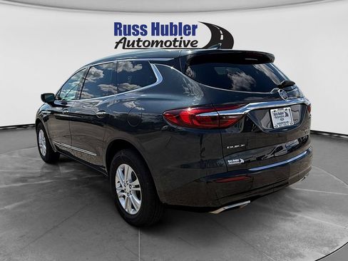 Used 2018 Buick Enclave Essence w/ Trailering Package FWD image 3