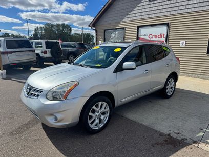 Used 2011 Nissan Rogue SV w/ SL Pkg