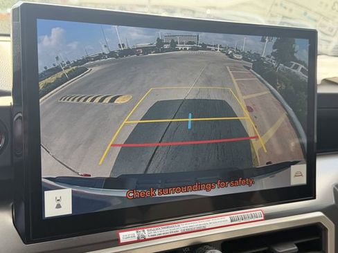 Used 2026 Toyota Tacoma TRD Off-Road image 13