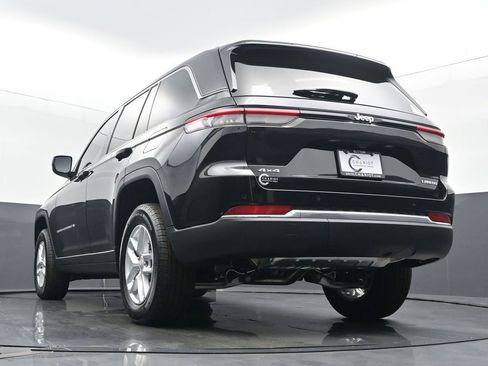 New 2025 Jeep Grand Cherokee Laredo X w/ Luxury Tech Group I image 49
