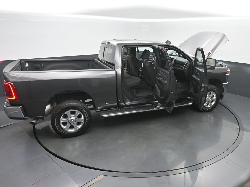 Used 2025 RAM 2500 Big Horn AWD/4WD image 66