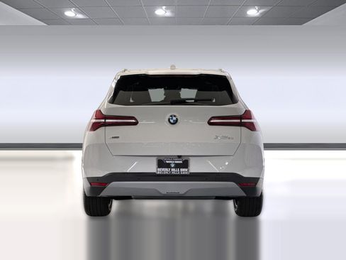 Used 2026 BMW X3 xDrive30i w/ Premium Package AWD/4WD image 9