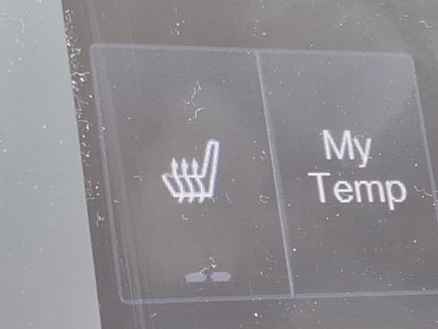 Used 2013 Ford Edge Limited image 10