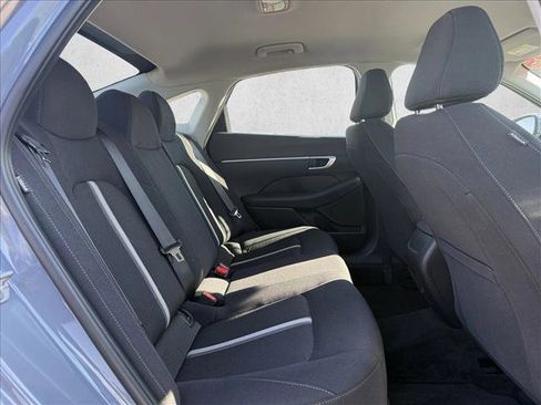 Certified 2025 Hyundai Sonata SE image 16