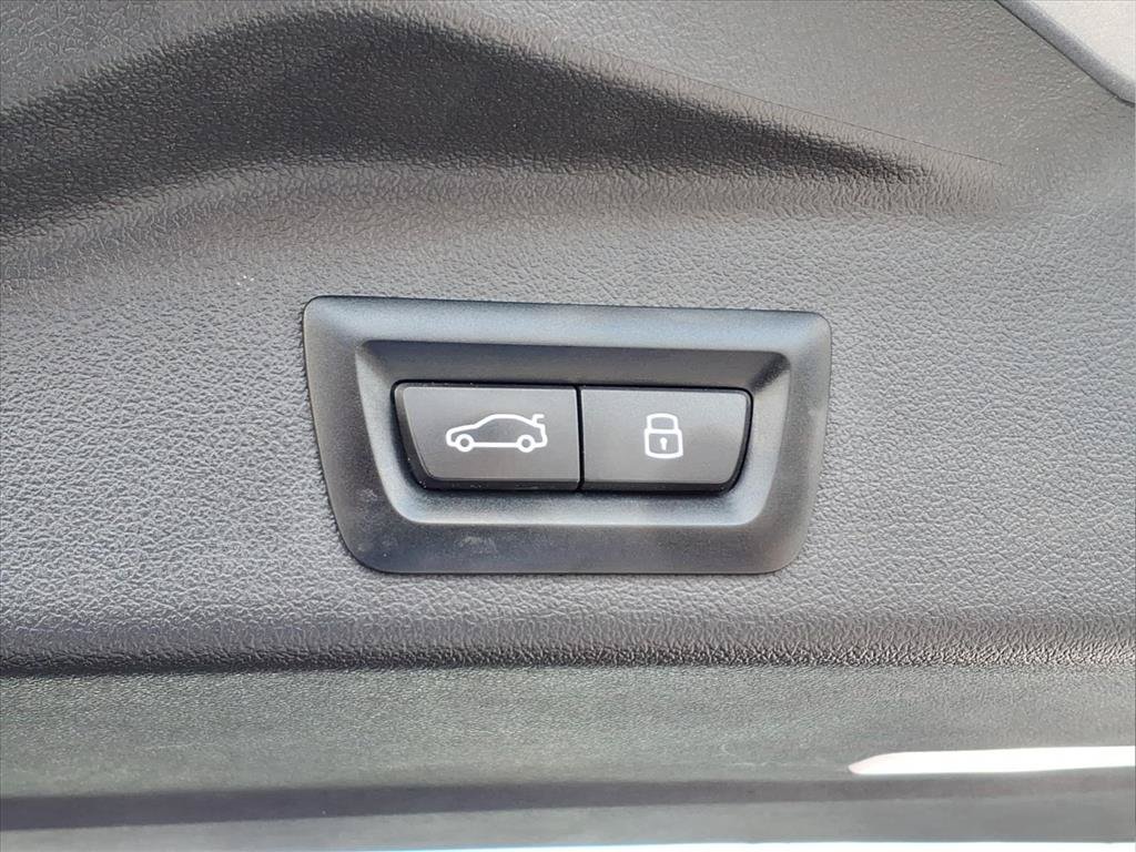 Used 2024 BMW X5 xDrive40i w/ Premium Package AWD/4WD image 28