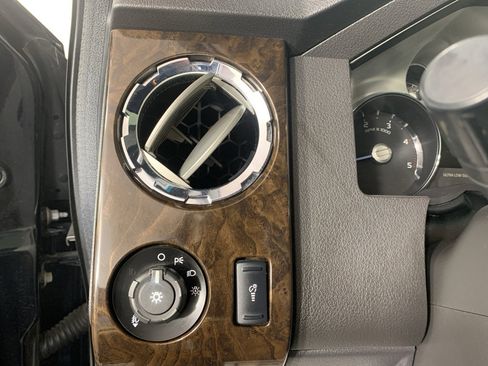 Used 2015 Ford F350 Platinum image 16