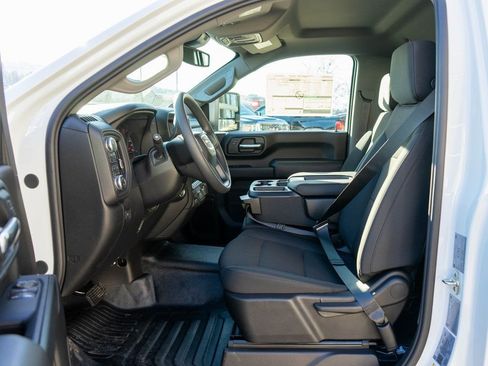 New 2026 GMC Sierra 2500 Pro image 11