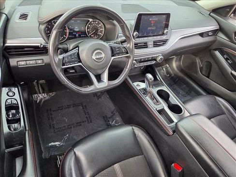 Used 2023 Nissan Altima 2.5 SR image 10