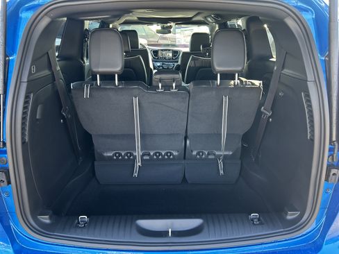 New 2026 Chrysler Pacifica Limited w/ S Appearance Package image 10
