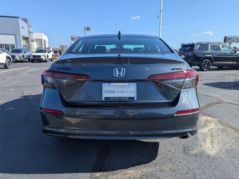 Used 2026 Honda Civic Sport image 6