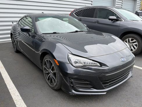Used 2019 Subaru BRZ Premium image 2