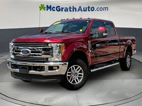 Used 2017 Ford F250 Lariat w/ Lariat Value Package AWD/4WD image 3
