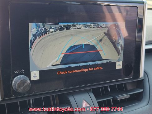 Certified 2023 Toyota RAV4 XLE FWD image 21