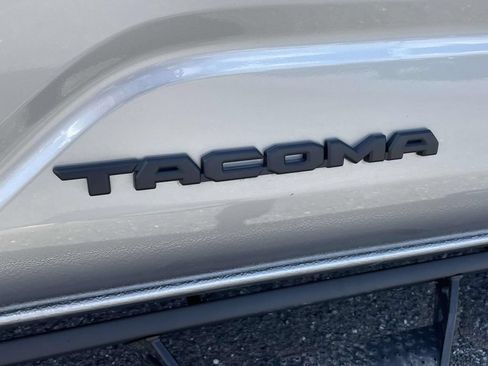 Used 2025 Toyota Tacoma SR5 RWD image 8