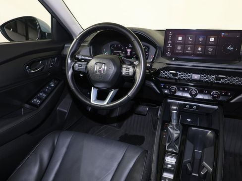 Used 2024 Honda Accord Touring image 9