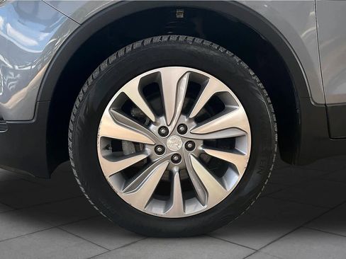 Used 2020 Buick Encore Preferred AWD/4WD image 11
