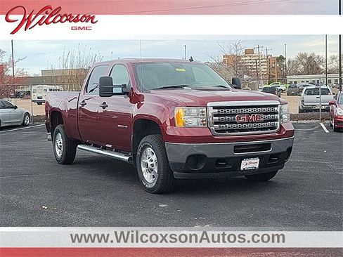 Used 2013 GMC Sierra 2500 SLE w/ Suspension Package, Off-Road image 1