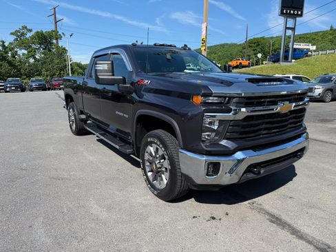 Certified 2024 Chevrolet Silverado 2500 LT w/ All Star Edition AWD/4WD image 7