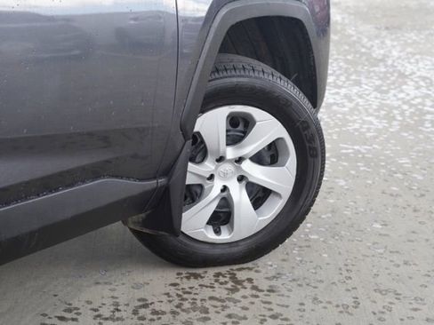 Used 2024 Toyota RAV4 LE image 8