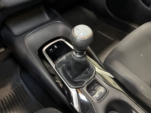 Used 2021 Toyota Corolla SE FWD image 18