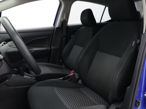 Used 2021 Nissan Versa S FWD image 17