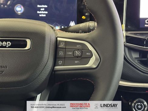New 2026 Jeep Compass Trailhawk w/ Sun, Sound & Navigation Group AWD/4WD image 27