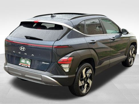 Used 2024 Hyundai Kona Limited AWD/4WD image 6